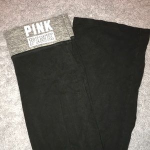 Black yoga pants with grey waistband